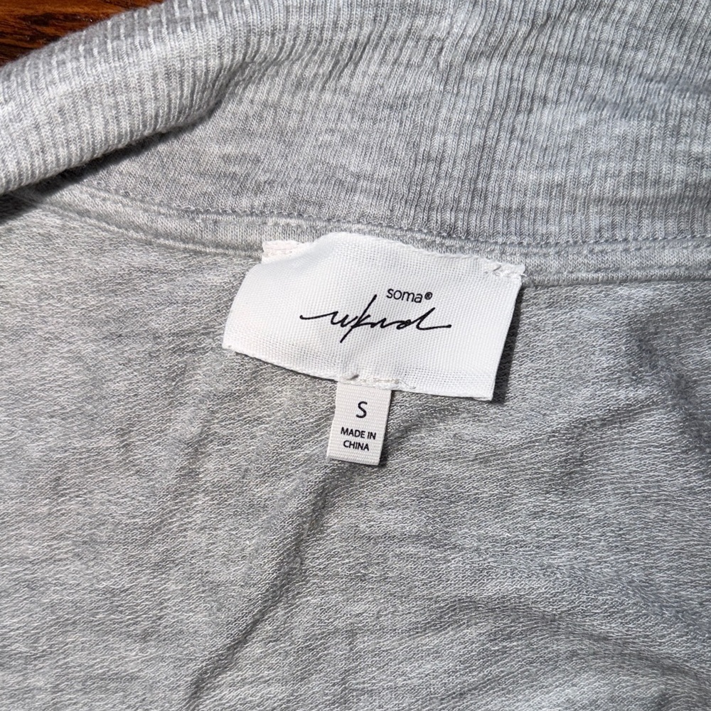 Soma WKND gray knit open lounge lightweight cardigan, small - Picture 5 of 6